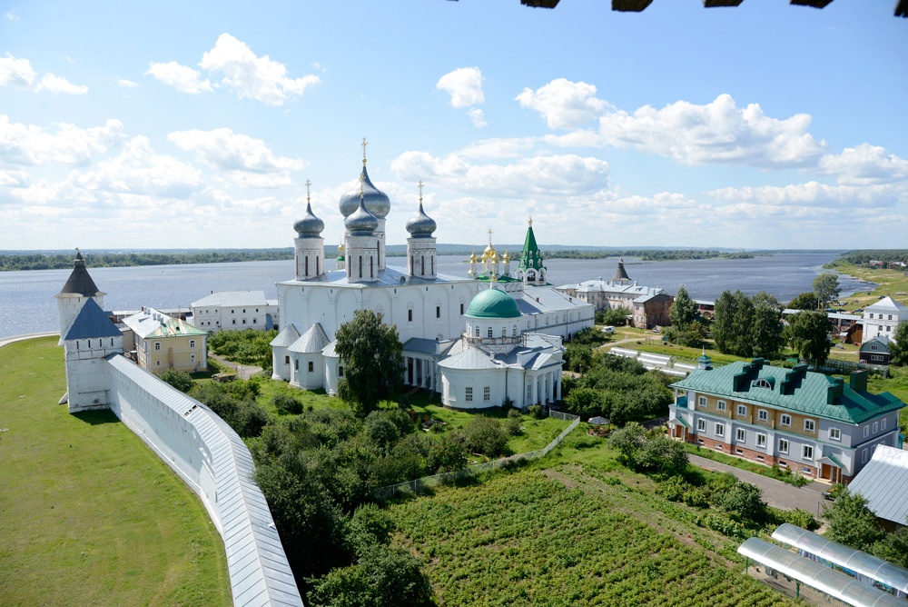 Надвратная Церковь Макарьевского монастыря